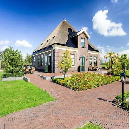 Chalet With Dishwasher Not Far From Hoorn