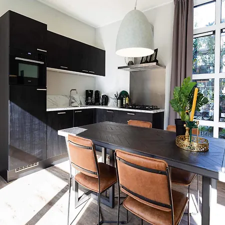 Chalet With Dishwasher Not Far From Hoorn 샬레 *